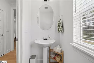 29 Jaycee Ct, Greenville, SC 29607 - Photo 5