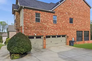 230 Tuxedo Ln, Greer, SC 29651 - Photo 9