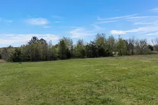 542 Ellis Ferry Rd, Gaffney, SC 29341 - Photo 33