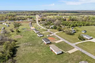 542 Ellis Ferry Rd, Gaffney, SC 29341 - Photo 41