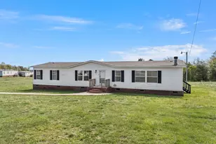 542 Ellis Ferry Rd, Gaffney, SC 29341 - Photo 35