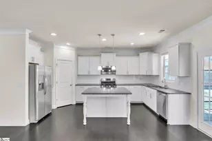 501 Castleby Dr, Duncan, SC 29334 - Photo 5