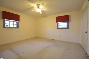 203 Canebreak Ln, Simpsonville, SC 29681 - Photo 35