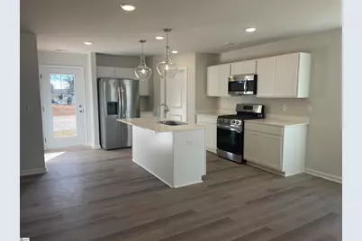 110 Wyndham Way, Laurens, SC 29360 - Photo 3