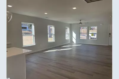 102 Wyndham Way, Laurens, SC 29360 - Photo 9