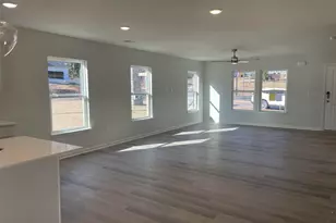 102 Wyndham Way, Laurens, SC 29360 - Photo 9