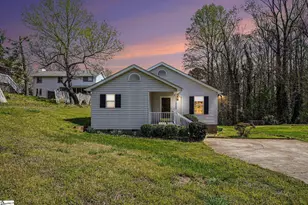 1106 Charter Oaks Dr, Taylors, SC 29687 - Photo 1