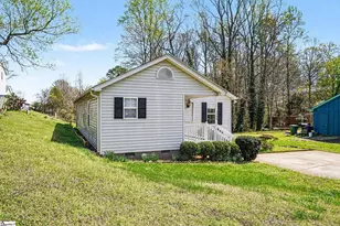 1106 Charter Oaks Dr, Taylors, SC 29687 - Photo 3