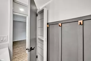311 W Earle St, Greenville, SC 29609 - Photo 25