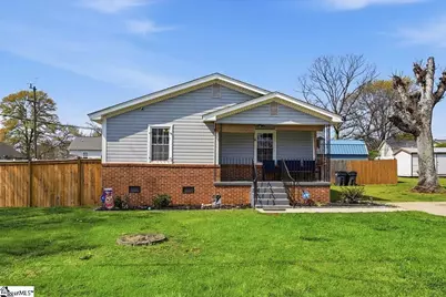 16 Carver Street, Greenville, SC 29611 - Photo 1