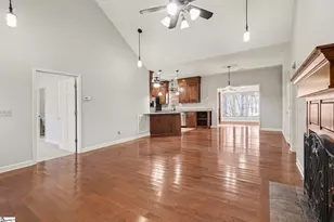 109 Oak Crest Cir, Seneca, SC 29672 - Photo 5