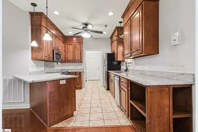 109 Oak Crest Circle, Seneca, SC 29672 - Photo 7