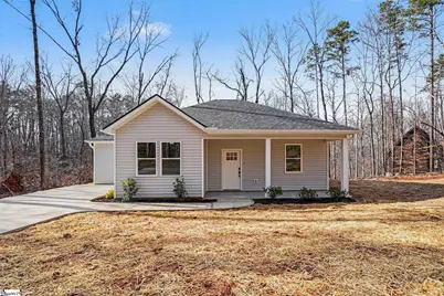 152 Quail Hollow Circle, Westminster, SC 29693 - Photo 1