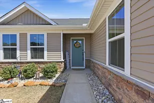 2321 Caffry Ln, Boiling Springs, SC 29316 - Photo 3