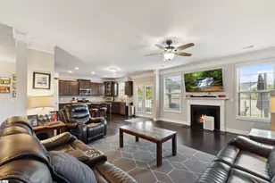 305 Drizzle Ct, Duncan, SC 29334 - Photo 13