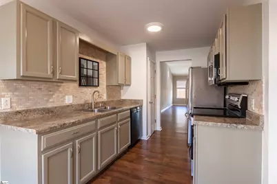 202 Woodruff Park Lane, Simpsonville, SC 29681 - Photo 3