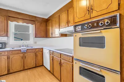 464 Bishop Drive, Mauldin, SC 29662 - Photo 25