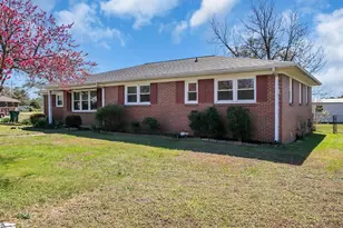 464 Bishop Dr, Mauldin, SC 29662 - Photo 7