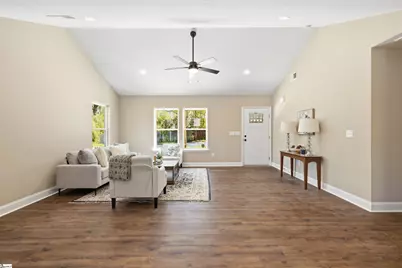 1606 S Murray Ave Extension, Anderson, SC 29624 - Photo 7