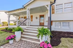 17 N Brookwood Dr, Greenville, SC 29605 - Photo 5