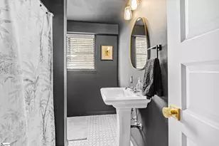 17 N Brookwood Dr, Greenville, SC 29605 - Photo 33