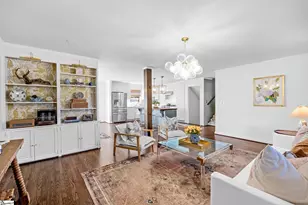 17 N Brookwood Dr, Greenville, SC 29605 - Photo 11