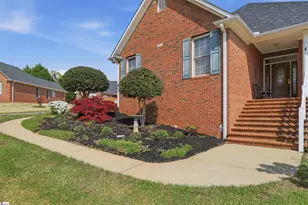 172 Roberts Meadow Loop, Spartanburg, SC 29307 - Photo 3