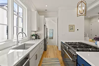 28 Claussen Avenue, Greenville, SC 29601 - Photo 13