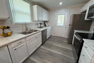 100 Boston St, Anderson, SC 29625 - Photo 17