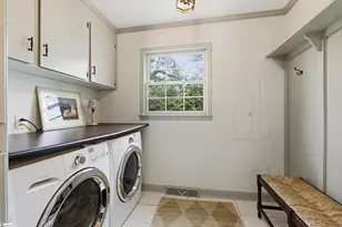 21 Oak Crest Ct, Greenville, SC 29605 - Photo 11