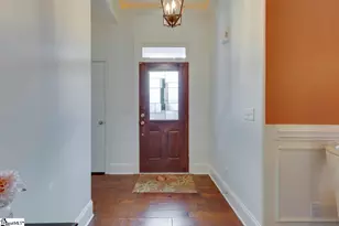 215 Windsor Rd, Greer, SC 29651 - Photo 5