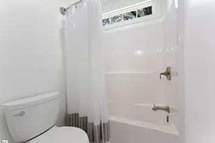 8 Fuller St, Greenville, SC 29605 - Photo 37