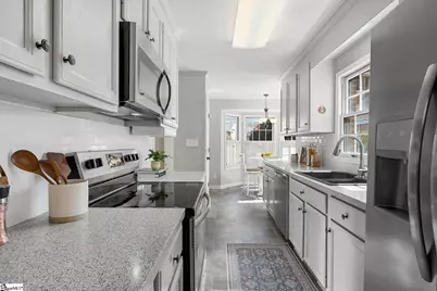 410 Swansgate Place, Greenville, SC 29605 - Photo 9