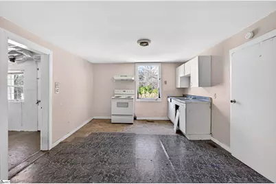 131 Holy Street, Spartanburg, SC 29307 - Photo 11