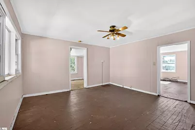 131 Holy Street, Spartanburg, SC 29307 - Photo 3