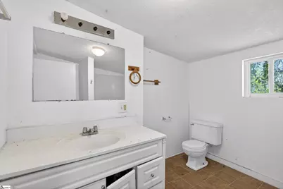 131 Holy Street, Spartanburg, SC 29307 - Photo 9