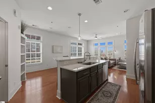 301 Augusta St, Greenville, SC 29601 - Photo 5