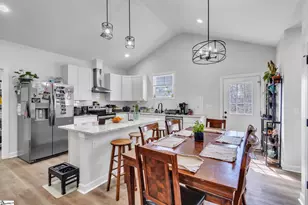 525 W Peachtree St, Woodruff, SC 29388 - Photo 11