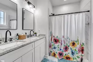 525 W Peachtree St, Woodruff, SC 29388 - Photo 21