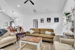 525 W Peachtree St, Woodruff, SC 29388 - Photo 5