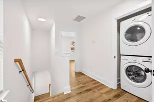 7 Robin Hood Rd, Taylors, SC 29687 - Photo 13