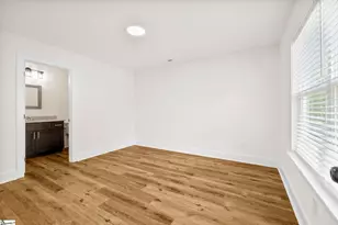 7 Robin Hood Rd, Taylors, SC 29687 - Photo 17