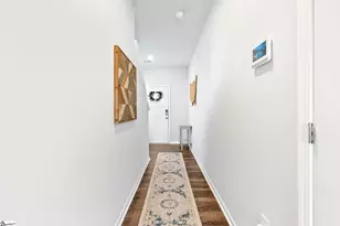 310 Poinsett Bridge Wy, Greenville, SC 29607 - Photo 5