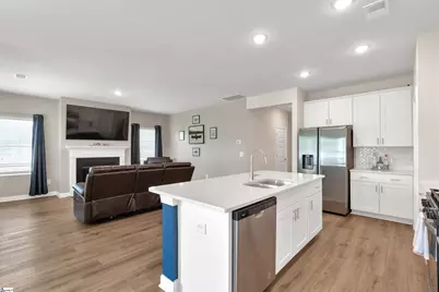 138 Layken Drive, Fountain Inn, SC 29644 - Photo 5