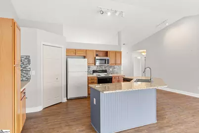 2017 Small Meadows Court, Fountain Inn, SC 29644 - Photo 9