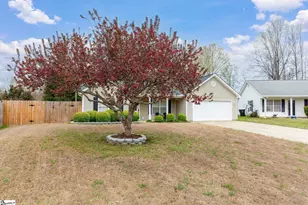 2017 Small Meadows Ct, Fountain Inn, SC 29644 - Photo 3