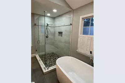 512 Hillpine Drive, Simpsonville, SC 29681 - Photo 23