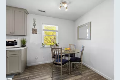 7 Belvue School Road, Travelers Rest, SC 29690 - Photo 9