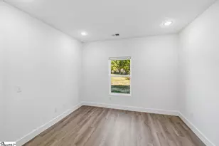 4048 Parris Bridge Rd, Boiling Springs, SC 29316 - Photo 39