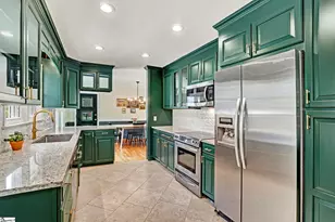 210 Chick Springs Rd, Greenville, SC 29609 - Photo 13